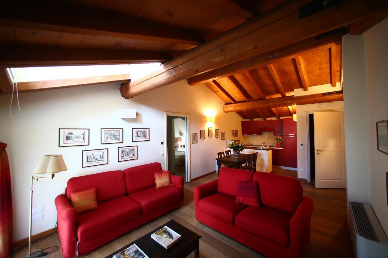 Relais Corte Paradiso Peschiera del Garda Exteriör bild