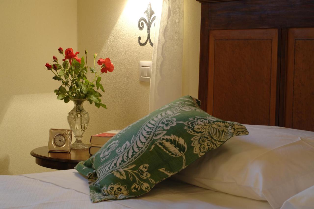 Relais Corte Paradiso Peschiera del Garda Exteriör bild