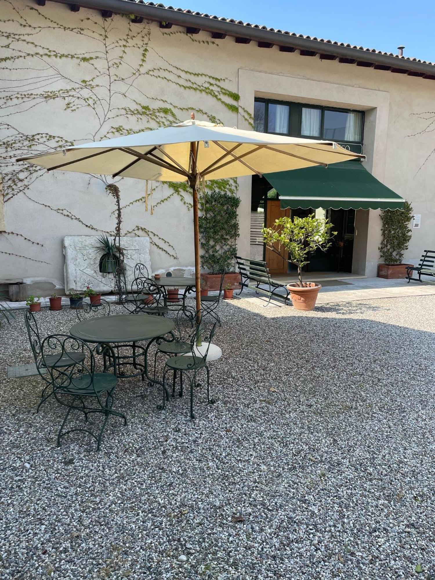 Relais Corte Paradiso Peschiera del Garda Exteriör bild